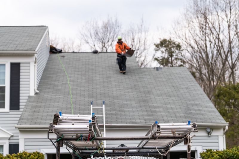 When Is the Best Time to Hire a Roofing Service?